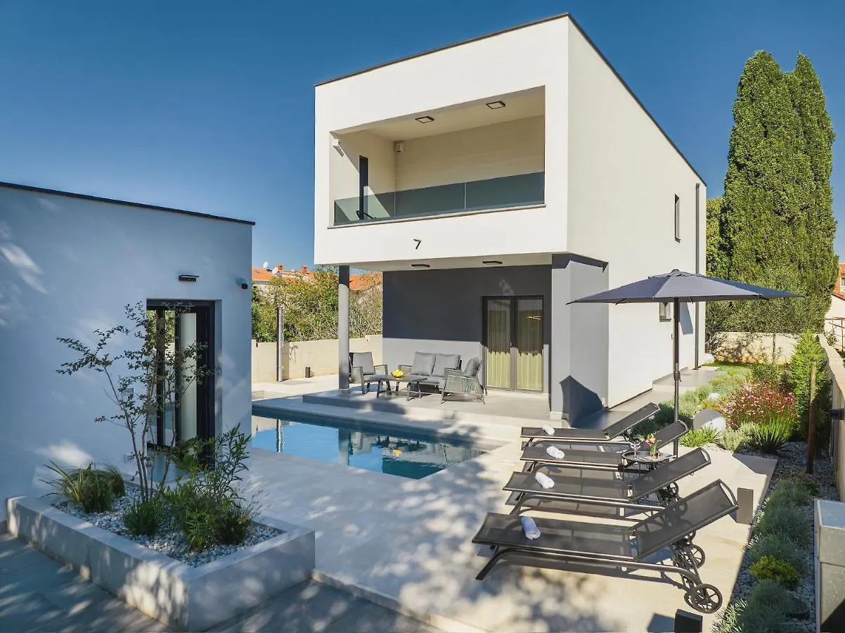 Vila Eia Pula 0*,  Croatia